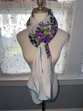 Betsey Johnson Vintage Floral Rose Scarf with Picot Crochet Trim